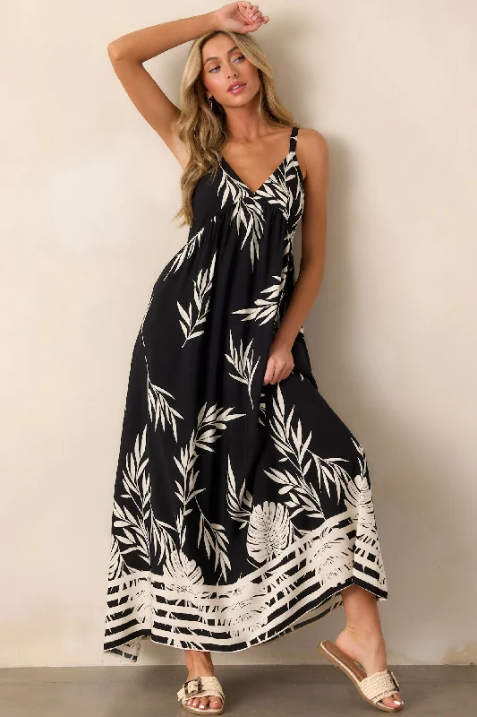 Bohemian Life Black Floral Maxi Dress Chic maxi dresses